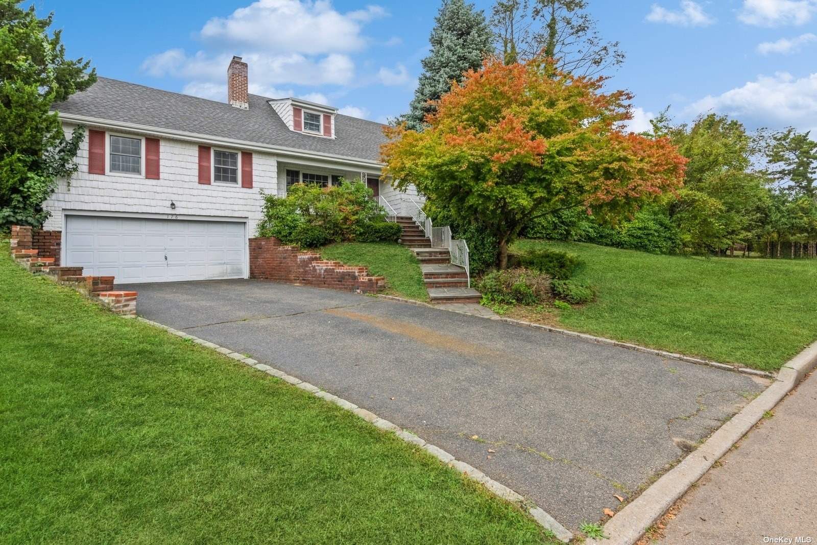 Tanners Pond Rd, Garden City, NY 11530