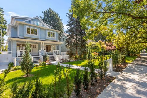 2658 Waterloo St, Vancouver, BC, V6R3H7 | Card Image