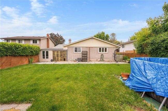 93 Christopher Dr, House other with 3 bedrooms, 2 bathrooms and 3 parking in Cambridge ON | Image 24