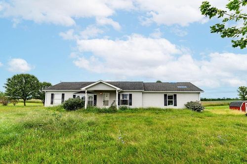 12345 State Route 38 Ne, Bloomingburg, OH, 43106-9725 | Card Image
