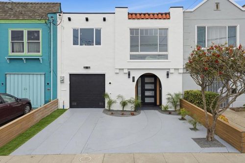 2470 43rd Ave, San Francisco, CA, 94116-2059 | Card Image