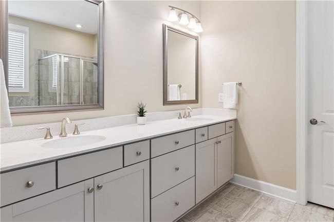 380 Falcon Way, House other with 4 bedrooms, 4 bathrooms and null parking in Hoschton GA | Image 22