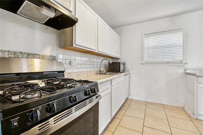 1005 35 Th St, House other with 3 bedrooms, 2 bathrooms and null parking in Gretna LA | Image 9