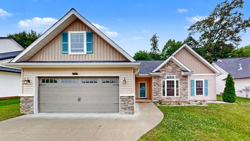 251 Hunter'S Ridge Drive, Paducah, KY, 42001 | Card Image