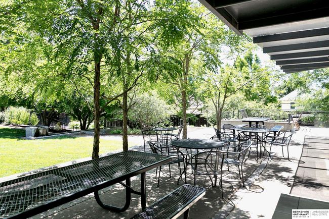 APT-401 - 1502 S 10 Th St, Condo with 2 bedrooms, 3 bathrooms and 2 parking in Omaha NE | Image 58