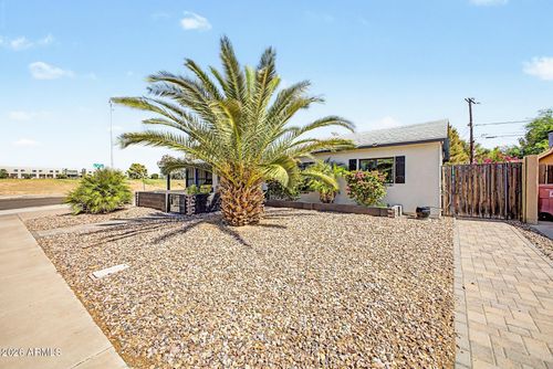 7753 E Earll Dr, Scottsdale, AZ, 85251-6512 | Card Image