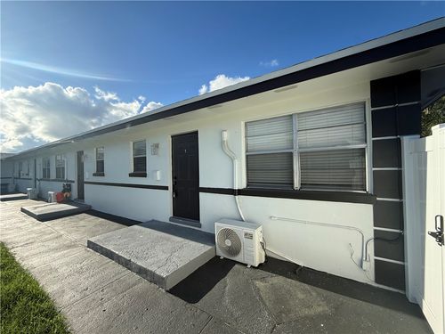 1875 40th Ave, Vero Beach, FL, 32960-0586 | Card Image