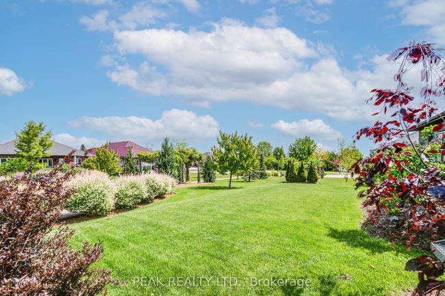 8 Loganville Lane, Condo with 3 bedrooms, 3 bathrooms and 2 parking in New Hamburg ON | Image 46