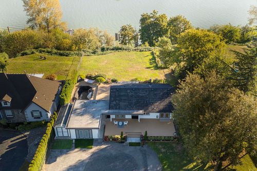 21866 River Rd, Maple Ridge, BC, V2X2C1 | Card Image