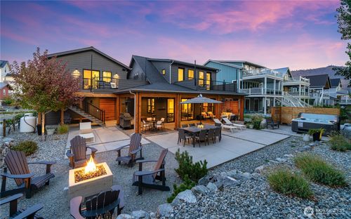252 Porcupine Ln, Chelan, WA, 98816 | Card Image