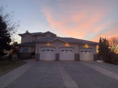 11909 Cygnet Blvd, Grande Prairie, AB, T8X1L9 | Card Image
