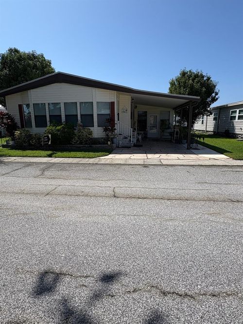 417 Dolphin Dr S, OLDSMAR, FL, 34677-2537 | Card Image