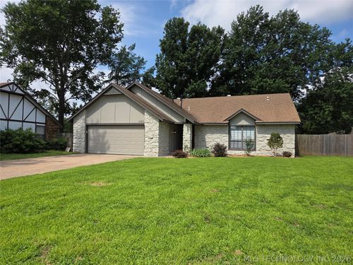 11612 S 100th East Avenue, Bixby, OK, 74008 | Card Image