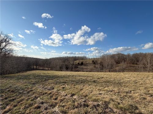 2 Madison 8350, Huntsville, AR, 72740 | Card Image