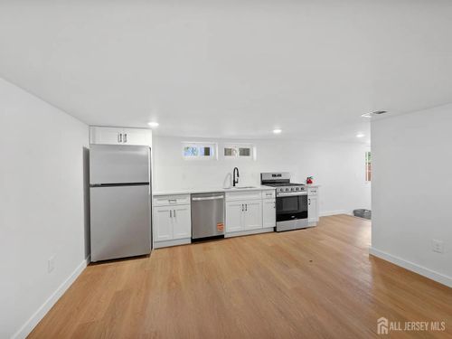 1-3 Meadow Road, Edison, NJ, 08817 | Card Image