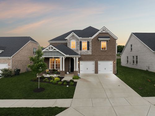 808 Cawthorn Ln, Mount Juliet, TN, 37122-3132 | Card Image