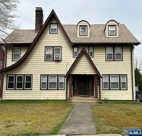 404 Carmita Ave, Rutherford, NJ, 07070-2262 | Card Image