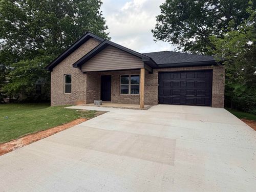 2406 Boydston St, Jonesboro, AR, 72401-6608 | Card Image