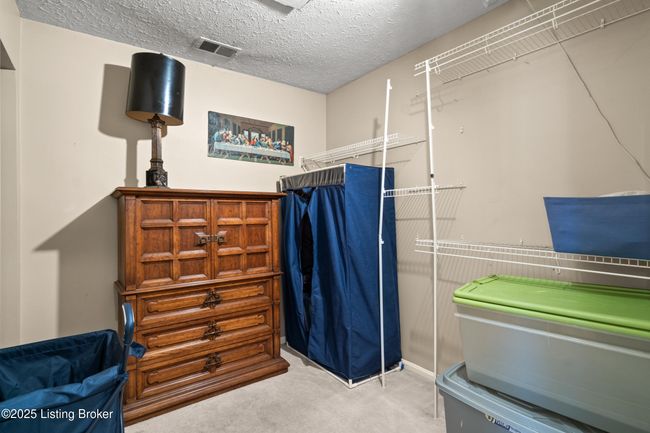 710 Victoria Ct, House other with 2 bedrooms, 1 bathrooms and null parking in New Albany IN | Image 12