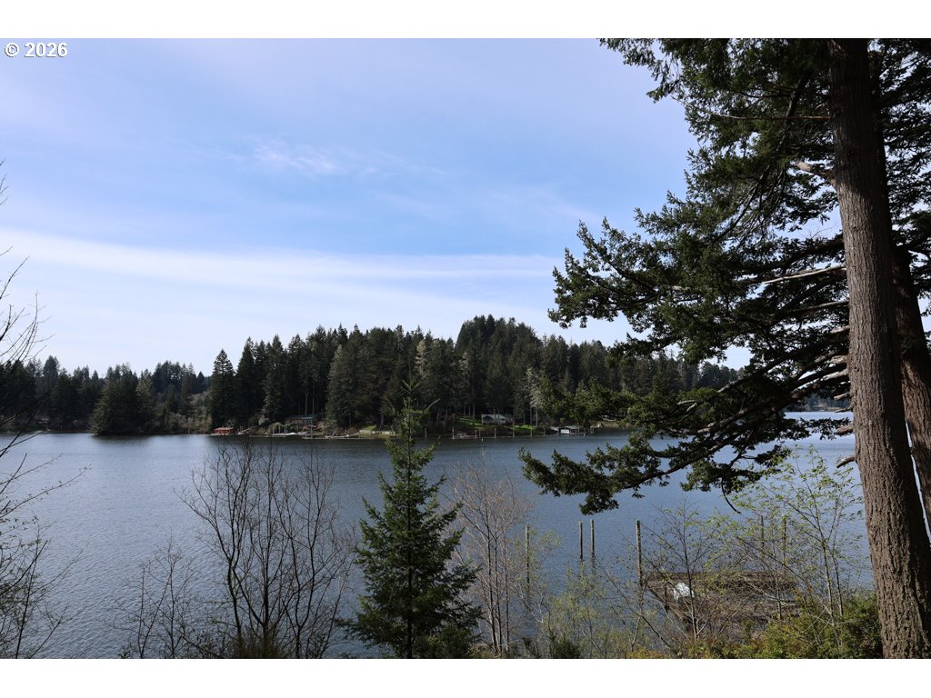 Land in Lakeside 2