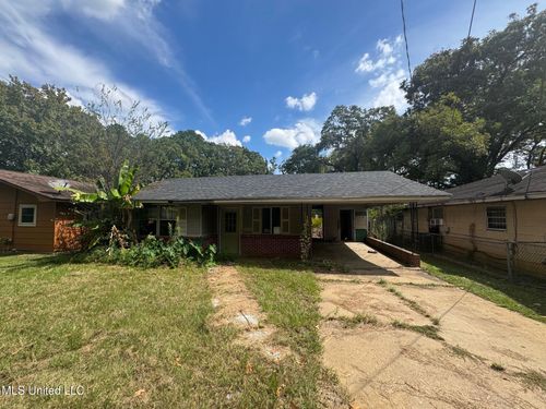 4326 Sunset Dr, Jackson, MS, 39213-4555 | Card Image