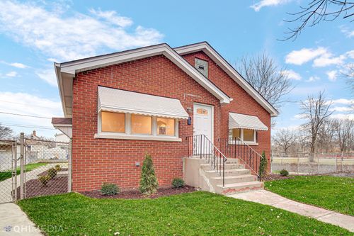 2728 135th St, Blue Island, IL, 60406-2810 | Card Image