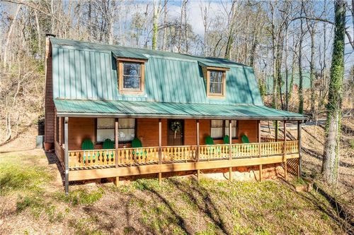 40 Kaceys Ln, Helen, GA, 30545-3408 | Card Image