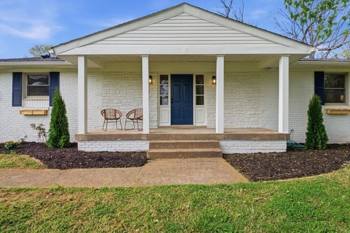 202 Harpeth Hills Dr, Franklin, TN, 37069-6203 | Card Image