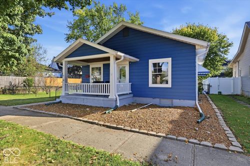 315 W Pennsylvania St, Shelbyville, IN, 46176-1133 | Card Image