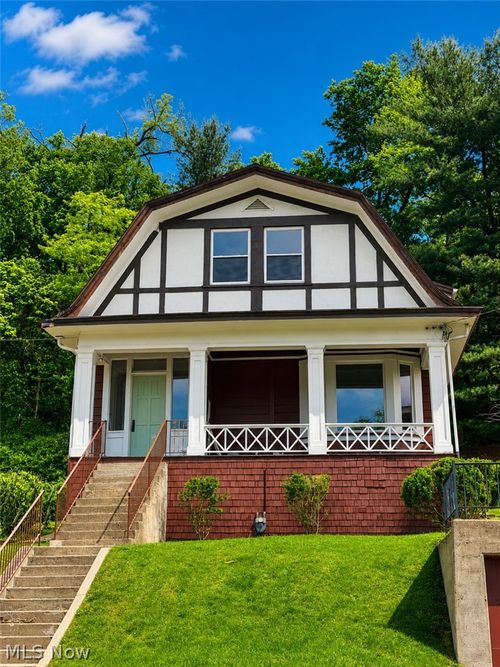 1504 Hildreth Ave, Wheeling, WV, 26003-7126 | Card Image