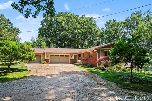 3050 Kenyon Ln, Middleville, MI, 49333-9176 | Card Image