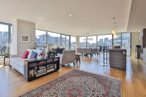 1026-55 Stewart Street, Toronto, ON, M5V2V1 | Card Image