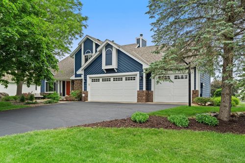 4150 Columbine Ct, Vadnais Heights, MN, 55127-6143 | Card Image