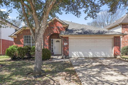 118 Rocky Cove Lane, Dickinson, TX, 77539 | Card Image