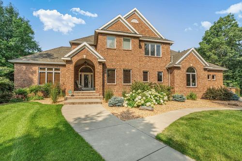 1621 Blackberry Cir, Sartell, MN, 56377-4523 | Card Image