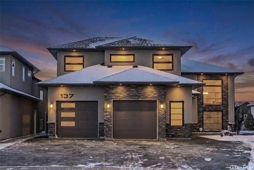 137 Gillies Bay, Saskatoon, SK, S7V0J8 | Card Image