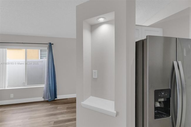 1592 Salerno Cir, House other with 3 bedrooms, 2 bathrooms and null parking in Weston FL | Image 36