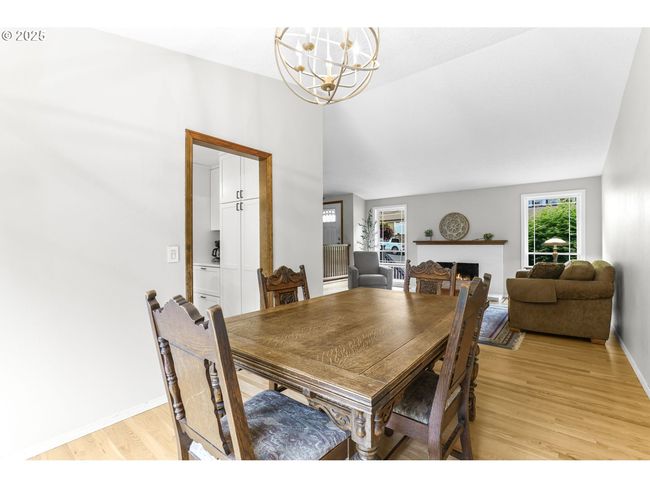 767 Sw 8 Th St, House other with 4 bedrooms, 4 bathrooms and 2 parking in Gresham OR | Image 7