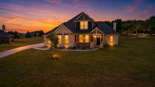 410 Silo Ct, Waxahachie, TX, 75167-8216 | Card Image