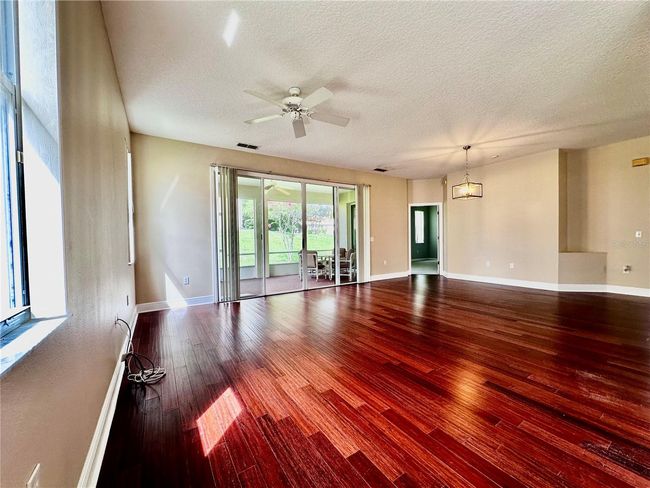 305 Fernhill Dr, House other with 2 bedrooms, 2 bathrooms and null parking in Debary FL | Image 8