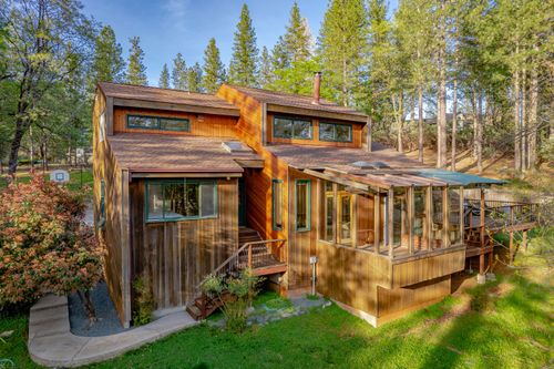 18370 Norlene Way, Grass Valley, CA, 95949 | Card Image