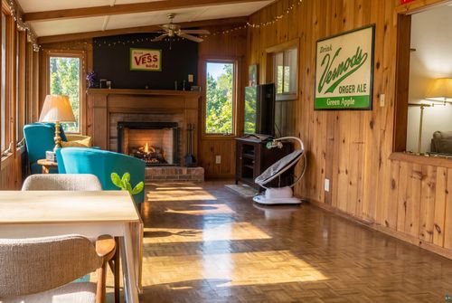 2104 County Highway A, Ashland, WI, 54806-4904 | Card Image