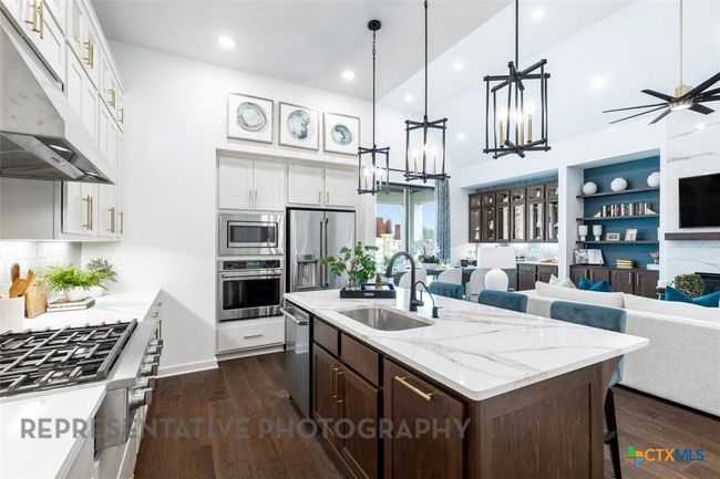 404 Jackson River Loop, House other with 4 bedrooms, 5 bathrooms and null parking in Kyle TX | Image 8