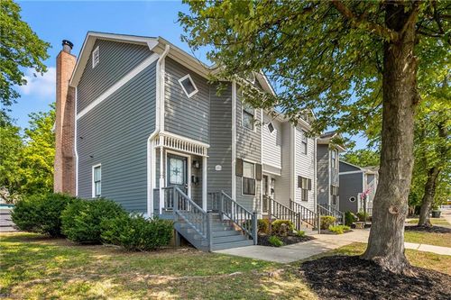 a-517 Tate St, Greensboro, NC, 27403-4413 | Card Image