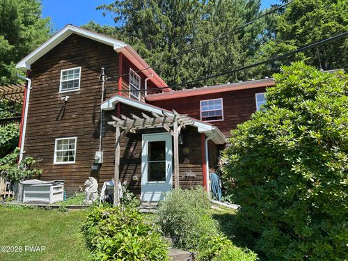 128 Shiny Mountain Rd, Greentown, PA, 18426-7571 | Card Image