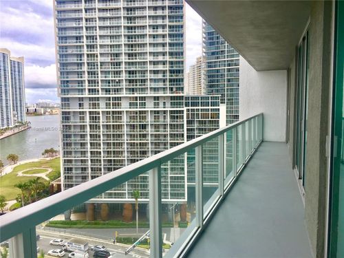 apt-1505-500 Brickell Ave, Miami, FL, 33131-2579 | Card Image