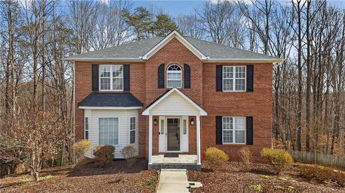 3308 Van Allen Cir, Greensboro, NC, 27410-9074 | Card Image