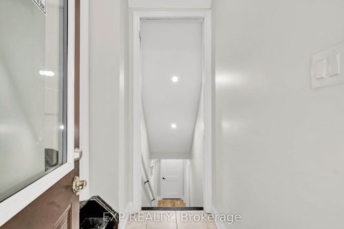 unit-b-448 Dougall Ave, Caledon, ON, L7C4A6 | Card Image