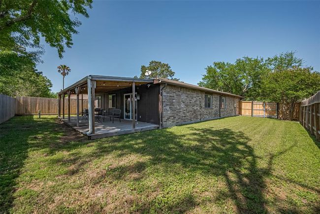 28903 Raestone St, House other with 3 bedrooms, 2 bathrooms and 2 parking in Spring TX | Image 12