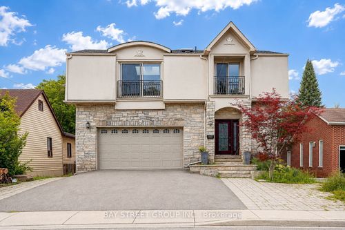 103 Lake Ave, Richmond Hill, ON, L4E3G5 | Card Image